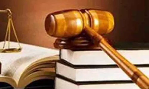 மீனவர்களுக்கு வாக்கி-டாக்கி வழங்கும் திட்ட முறைகேடு புகார்களை விசாரிக்க வேண்டும்-மதுரை ஐகோர்ட்டு உத்தரவு மீனவர்களுக்கு வாக்கி-டாக்கி வழங்கும் திட்ட முறைகேடு புகார்களை விசாரிக்க வேண்டும்-மதுரை ஐகோர்ட்டு உத்தரவு