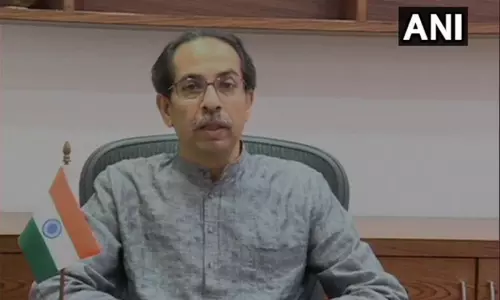 கவுகாத்தியில் முகாமிட்டு உள்ள அதிருப்தி எம்.எல்.ஏக்களுக்கு உத்தவ்தாக்கரே அழைப்பு கவுகாத்தியில் முகாமிட்டு உள்ள அதிருப்தி எம்.எல்.ஏக்களுக்கு உத்தவ்தாக்கரே அழைப்பு