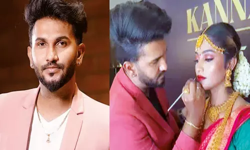 ஓவியங்களில் இருந்து மேக்கப் கற்றுக்கொண்ட மலேசிய தமிழர்..!