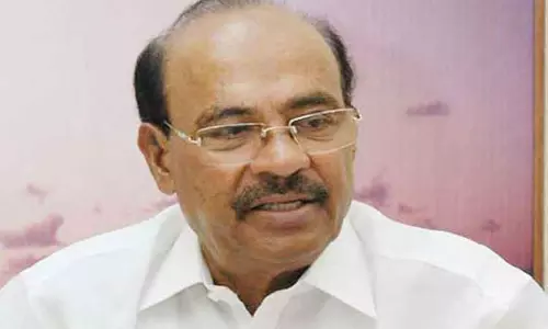 தடை செய்யப்பட்ட பரிசுச்சீட்டுகளை விற்போர் மீது நடவடிக்கை எடுக்க வேண்டும் - டாக்டர் ராமதாஸ் வலியுறுத்தல் தடை செய்யப்பட்ட பரிசுச்சீட்டுகளை விற்போர் மீது நடவடிக்கை எடுக்க வேண்டும் - டாக்டர் ராமதாஸ் வலியுறுத்தல்