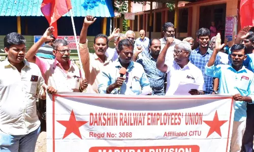 டாக்டர்கள் பற்றாக்குறையை கண்டித்து முற்றுகை