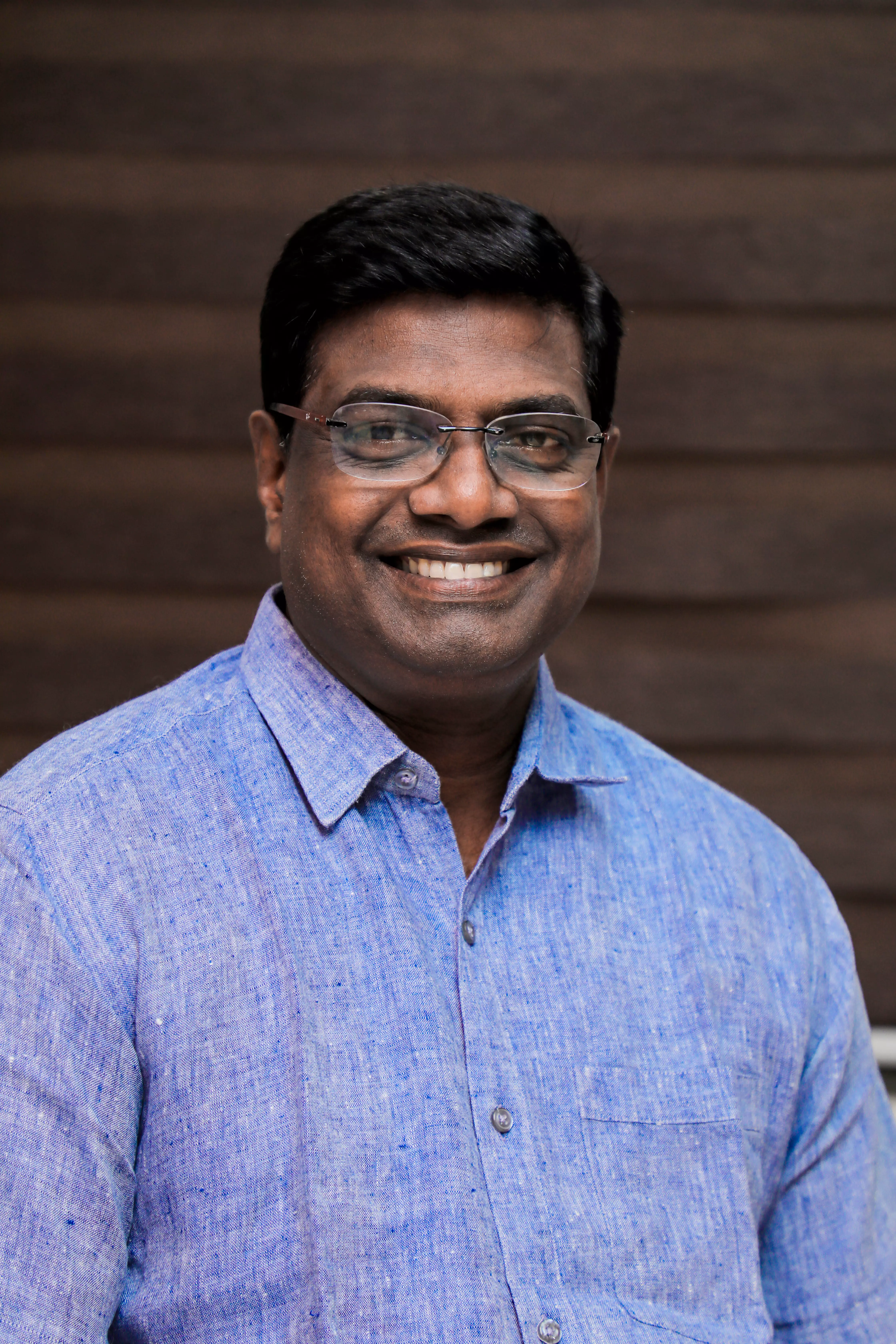 வாலிபரிடம் ரூ.1¾ லட்சம் மோசடி வாலிபரிடம் ரூ.1¾ லட்சம் மோசடி