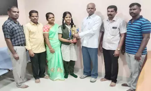 மாணவ-மாணவிகள் சாதனை