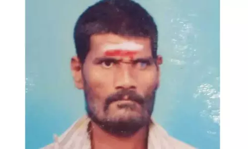பண்ருட்டி அருகே மரப்பலகையால் தாக்கப்பட்ட மீனவர் சாவு பண்ருட்டி அருகே மரப்பலகையால் தாக்கப்பட்ட மீனவர் சாவு
