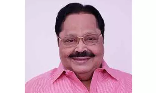 ராஜா தேசிங்கு, ராணிபாய் கல்லறை வரலாற்று சின்னத்தை பாதுகாக்க வேண்டும் அமைச்சர் துரைமுருகன் கோரிக்கை ராஜா தேசிங்கு, ராணிபாய் கல்லறை வரலாற்று சின்னத்தை பாதுகாக்க வேண்டும் அமைச்சர் துரைமுருகன் கோரிக்கை