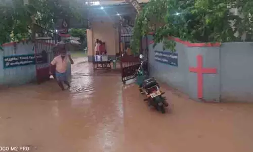 கறம்பக்குடியில் கனமழை; விவசாயிகள் மகிழ்ச்சி கறம்பக்குடியில் கனமழை; விவசாயிகள் மகிழ்ச்சி