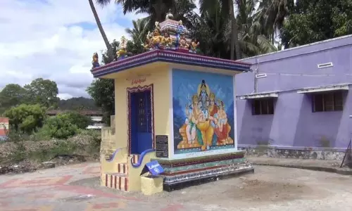 கோவில் உண்டியலில் பணம் திருட்டு கோவில் உண்டியலில் பணம் திருட்டு