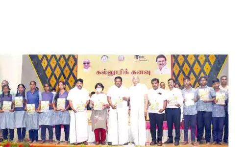 கிராமப்புற மாணவர்களும் பயன்பெறும் வகையில் கல்லூரி கனவு திட்டம் உருவாக்கப்பட்டுள்ளது- அமைச்சர் சிவசங்கர் பேச்சு கிராமப்புற மாணவர்களும் பயன்பெறும் வகையில் கல்லூரி கனவு திட்டம் உருவாக்கப்பட்டுள்ளது- அமைச்சர் சிவசங்கர் பேச்சு