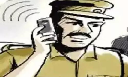 பெண் டாக்டரின் ஸ்கூட்டர் திருட்டு பெண் டாக்டரின் ஸ்கூட்டர் திருட்டு