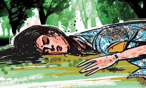 சித்தோடு அருகே விபத்தில் தனியார் நிறுவன ஊழியர் சாவு சித்தோடு அருகே விபத்தில் தனியார் நிறுவன ஊழியர் சாவு