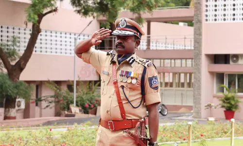 தேசிய போலீஸ் அகடாமியின் இயக்குனராக தமிழ்நாட்டைச் சேர்ந்த ஏ.சேர்மராஜன் பதவியேற்பு தேசிய போலீஸ் அகடாமியின் இயக்குனராக தமிழ்நாட்டைச் சேர்ந்த ஏ.சேர்மராஜன் பதவியேற்பு