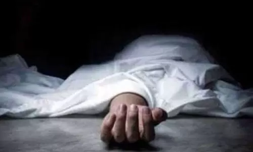 உ.பி.யில் கொடூரம்: திருமணம் செய்துகொள்ளும்படி வற்புறுத்திய கர்ப்பிணி பெண்னை கழுத்தை அறுத்து கொன்ற காதலன் உ.பி.யில் கொடூரம்: திருமணம் செய்துகொள்ளும்படி வற்புறுத்திய கர்ப்பிணி பெண்னை கழுத்தை அறுத்து கொன்ற காதலன்