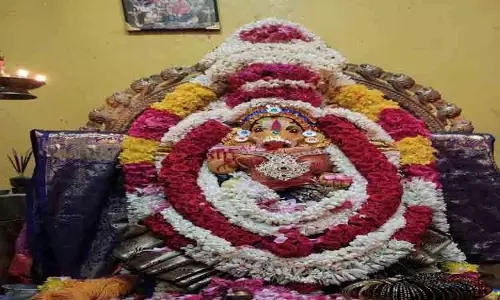 முத்துமாரியம்மன் கோவிலில் ஆஷாட நவராத்திரி முத்துமாரியம்மன் கோவிலில் ஆஷாட நவராத்திரி