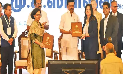 ரூ.2¼ லட்சம் கோடிக்கு முதலீடுகளை பெற்று சாதனை; தமிழகத்தை முன்னணி மாநிலமாக்குவோம்- மு.க.ஸ்டாலின்