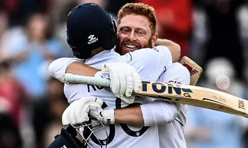 கடைசி டெஸ்ட் போட்டி : இந்திய அணியை வீழ்த்தி இங்கிலாந்து அணி அபார வெற்றி..!!