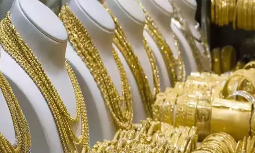 இன்றைய தங்கம் விலை நிலவரம்: சவரனுக்கு ரூ.520 குறைந்தது!! இன்றைய தங்கம் விலை நிலவரம்: சவரனுக்கு ரூ.520 குறைந்தது!!