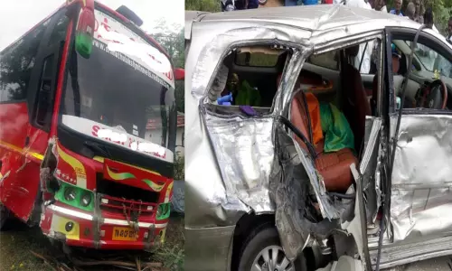 தஞ்சை அருகே கார் மீது ஆம்னி பஸ் மோதியதில் மூதாட்டி பலி; கோவிலுக்கு சென்றபோது பரிதாபம் தஞ்சை அருகே கார் மீது ஆம்னி பஸ் மோதியதில் மூதாட்டி பலி; கோவிலுக்கு சென்றபோது பரிதாபம்
