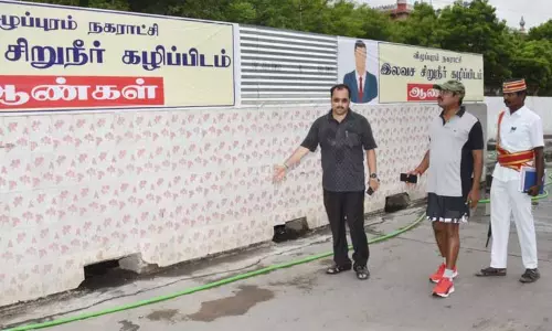 விழுப்புரம் புதிய பஸ் நிலையத்தில் கலெக்டர் திடீர் ஆய்வு தூய்மையாக பராமரிக்காமல் இருந்த சுகாதார ஆய்வாளரை தற்காலிக பணிநீக்கம் செய்ய உத்தரவு விழுப்புரம் புதிய பஸ் நிலையத்தில் கலெக்டர் திடீர் ஆய்வு தூய்மையாக பராமரிக்காமல் இருந்த சுகாதார ஆய்வாளரை தற்காலிக பணிநீக்கம் செய்ய உத்தரவு