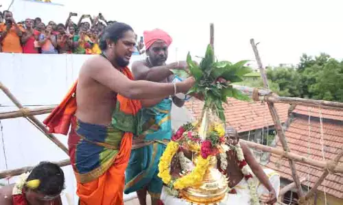 காமாட்சி அம்மன் கோவில் கும்பாபிஷேகம் காமாட்சி அம்மன் கோவில் கும்பாபிஷேகம்