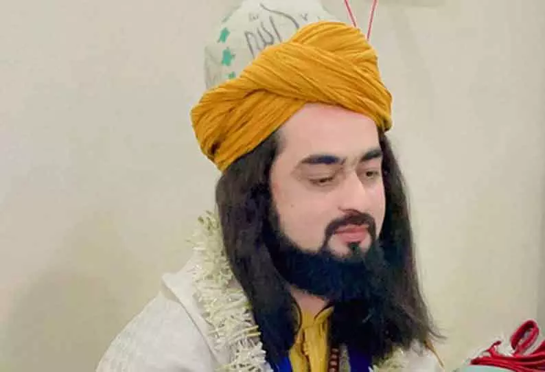 நாசிக்கில் பயங்கரம்- மத குரு துப்பாக்கியால் சுட்டுக்கொலை நாசிக்கில் பயங்கரம்- மத குரு துப்பாக்கியால் சுட்டுக்கொலை