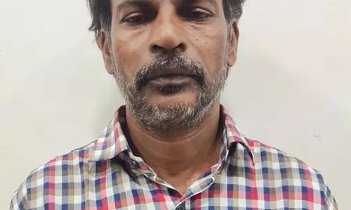 சிறுமியை பலாத்காரம் செய்த தொழிலாளிக்கு 20 ஆண்டு சிறை