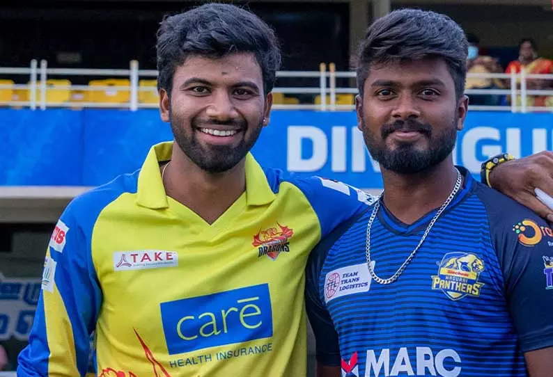 டிஎன்பிஎல் : திண்டுக்கல் அணிக்கு எதிரான போட்டியில் மதுரை அணி பந்துவீச்சு தேர்வு டிஎன்பிஎல் : திண்டுக்கல் அணிக்கு எதிரான போட்டியில் மதுரை அணி பந்துவீச்சு தேர்வு