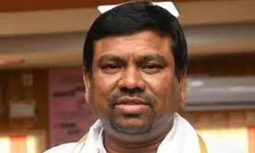 பக்ரீத்திற்கு மறுநாள் பொது விடுமுறை அளியுங்கள் - நவாஸ்கனி எம்.பி கோரிக்கை பக்ரீத்திற்கு மறுநாள் பொது விடுமுறை அளியுங்கள் - நவாஸ்கனி எம்.பி கோரிக்கை