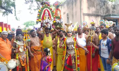 மாரியம்மன் கோவில் விழா மாரியம்மன் கோவில் விழா