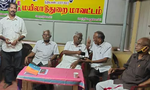 எல்.ஐ.சி. முகவர் சங்க பேரவை கூட்டம் எல்.ஐ.சி. முகவர் சங்க பேரவை கூட்டம்