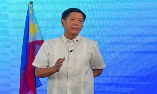 பிலிப்பைன்ஸ் அதிபருக்கு கொரோனா தொற்று உறுதி