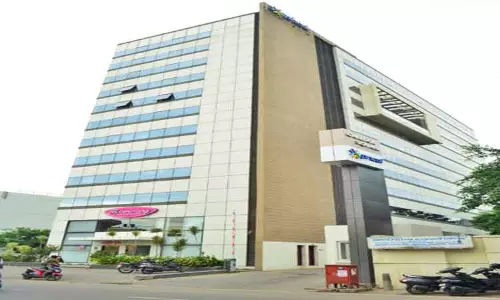 கட்டுமான நிறுவனத்தில் 4-வது நாளாக வருமான வரித்துறையினர் சோதனை