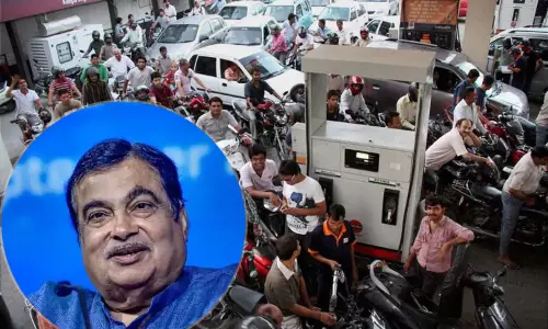 அடுத்த ஐந்தாண்டுகளில் பெட்ரோல் தேவை இருக்காது -நிதின் கட்கரி நம்பிக்கை