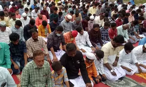 பக்ரீத் பண்டிகை சிறப்பு தொழுகை