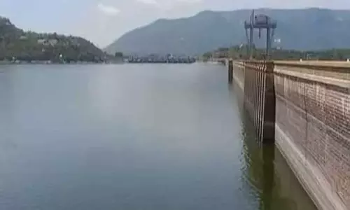 மேட்டூர் அணைக்கு நீர்வரத்து 8 ஆயிரத்து 13 கன அடியாக அதிகரிப்பு மேட்டூர் அணைக்கு நீர்வரத்து 8 ஆயிரத்து 13 கன அடியாக அதிகரிப்பு