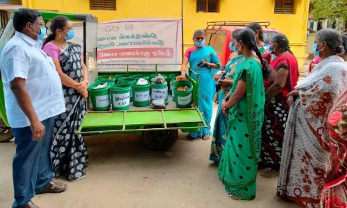 தூய்மை பணி குறித்து விழிப்புணர்வு முகாம்