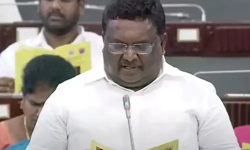 போக்குவரத்து தொழிலாளர்களின் பெரும்பாலான கோரிக்கைகள் ஏற்பு அமைச்சர் சிவசங்கர் பேட்டி போக்குவரத்து தொழிலாளர்களின் பெரும்பாலான கோரிக்கைகள் ஏற்பு அமைச்சர் சிவசங்கர் பேட்டி