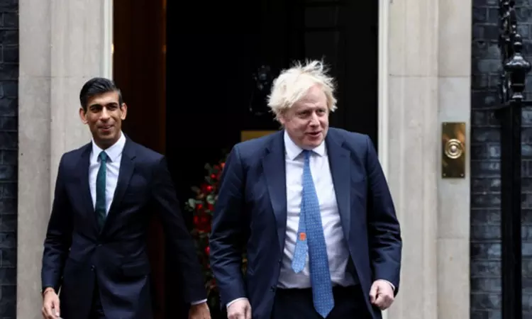 இங்கிலாந்து பிரதமர் தேர்தல்; முதல் சுற்றில் அதிக வாக்குகள் பெற்ற இந்திய வம்சாவளி ரிஷி சுனாக் இங்கிலாந்து பிரதமர் தேர்தல்; முதல் சுற்றில் அதிக வாக்குகள் பெற்ற இந்திய வம்சாவளி ரிஷி சுனாக்