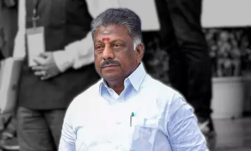 தேர்தல் ஆணையத்திற்கு ஓ.பன்னீர்செல்வம் புகார் கடிதம் தேர்தல் ஆணையத்திற்கு ஓ.பன்னீர்செல்வம் புகார் கடிதம்