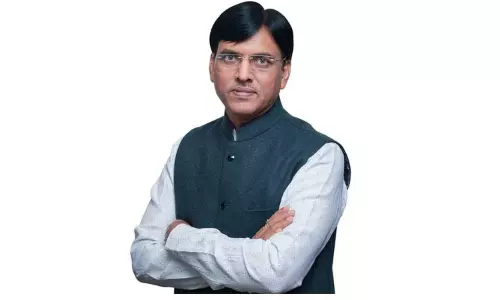 12 வயதுக்கு உட்பட்ட குழந்தைகளுக்கு தடுப்பூசி செலுத்த அறிவியல் ஆலோசனை கிடைக்கவில்லை; மத்திய மந்திரி மன்சுக் மாண்டவியா பேட்டி