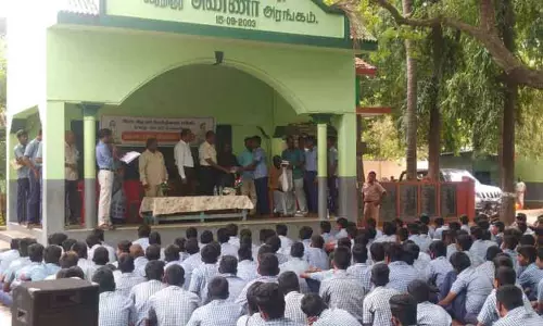 கம்பன் கலை இலக்கிய மன்றம் சார்பில் முத்தமிழ் விழா