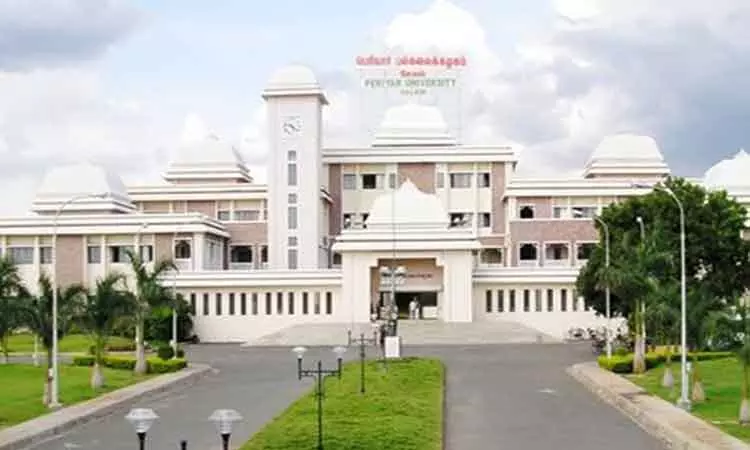 பெரியார் பல்கலைக்கழக தேர்வில் சாதி குறித்த கேள்வி இடம்பெற்றதால் பரபரப்பு நடவடிக்கை எடுப்பதாக உயர்கல்வித்துறை உறுதி பெரியார் பல்கலைக்கழக தேர்வில் சாதி குறித்த கேள்வி இடம்பெற்றதால் பரபரப்பு நடவடிக்கை எடுப்பதாக உயர்கல்வித்துறை உறுதி