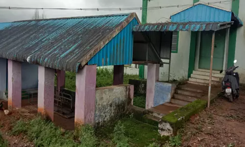 நிரந்தர டாக்டர் இல்லாததால் கால்நடை வளர்ப்பவர்கள் அவதி நிரந்தர டாக்டர் இல்லாததால் கால்நடை வளர்ப்பவர்கள் அவதி