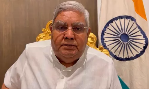 மே.வங்க அரசியலில் பரபரப்பை ஏற்படுத்திய கவர்னர் ஜெகதீப் தங்கர் துணை ஜனாதிபதி வேட்பாளரானது எப்படி?