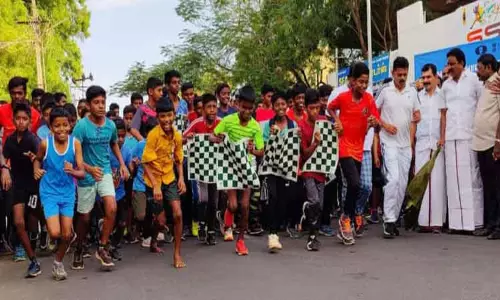 ஒலிம்பியாட் செஸ் போட்டி விழிப்புணர்வு மினி மாரத்தான் ஒலிம்பியாட் செஸ் போட்டி விழிப்புணர்வு மினி மாரத்தான்