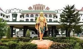 கல்குவாரிகள் செயல்படக்கூடாது என்ற வாய்மொழி உத்தரவுக்கு தடை கல்குவாரிகள் செயல்படக்கூடாது என்ற வாய்மொழி உத்தரவுக்கு தடை