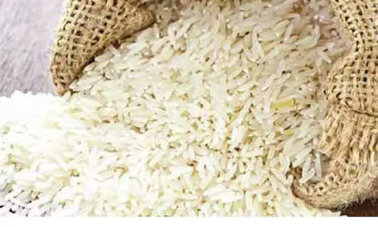 கேரளாவுக்கு கடத்த முயன்ற 3 டன் ரேஷன் அரிசி பறிமுதல் கேரளாவுக்கு கடத்த முயன்ற 3 டன் ரேஷன் அரிசி பறிமுதல்