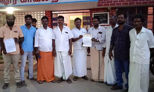 வாட்ஸ்-அப்பில் அவதூறு பரப்பியவர்கள் மீது நடவடிக்கை வாட்ஸ்-அப்பில் அவதூறு பரப்பியவர்கள் மீது நடவடிக்கை