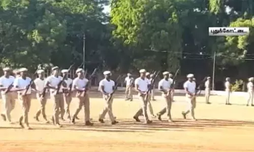 கலவர கும்பலை கட்டுப்படுத்துவது குறித்து புதுக்கோட்டையில் போலீசாருக்கு பயிற்சி கலவர கும்பலை கட்டுப்படுத்துவது குறித்து புதுக்கோட்டையில் போலீசாருக்கு பயிற்சி