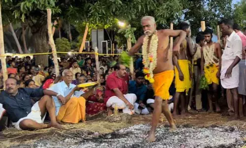 திரவுபதி அம்மன் கோவிலில் அக்னி வசந்த திருவிழா திரவுபதி அம்மன் கோவிலில் அக்னி வசந்த திருவிழா