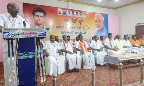 தீர்த்தமலையை சுற்றுலா தலமாக அறிவிக்க வேண்டும் தீர்த்தமலையை சுற்றுலா தலமாக அறிவிக்க வேண்டும்